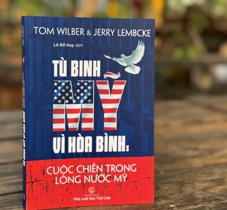 Tu binh My vi hoa binh: Cuoc chien trong long nuoc My hinh anh