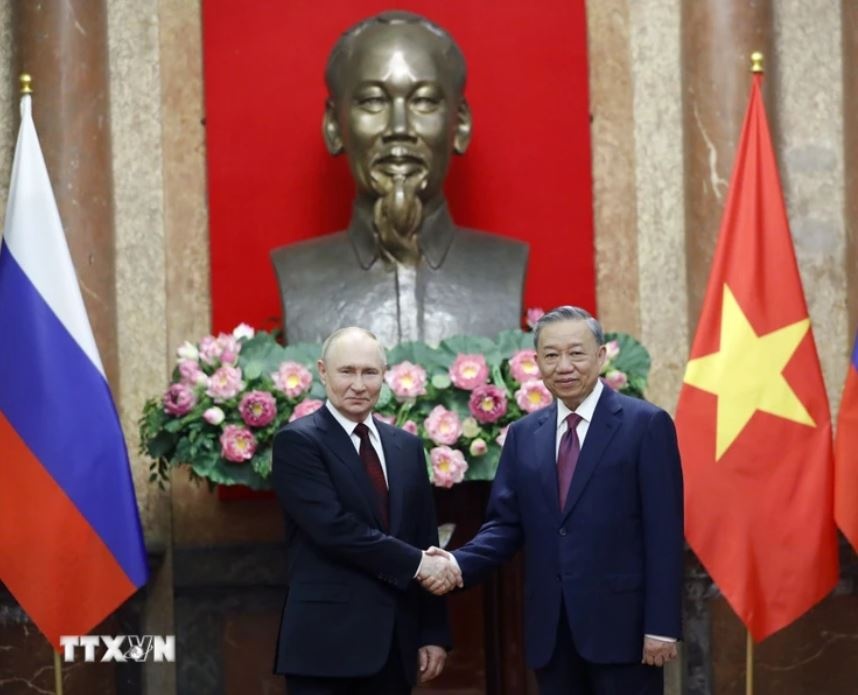 To Lam Vladimir Putin anh 3