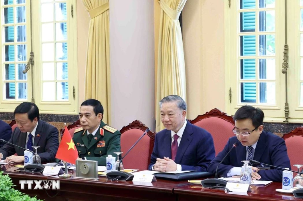 To Lam Vladimir Putin anh 5