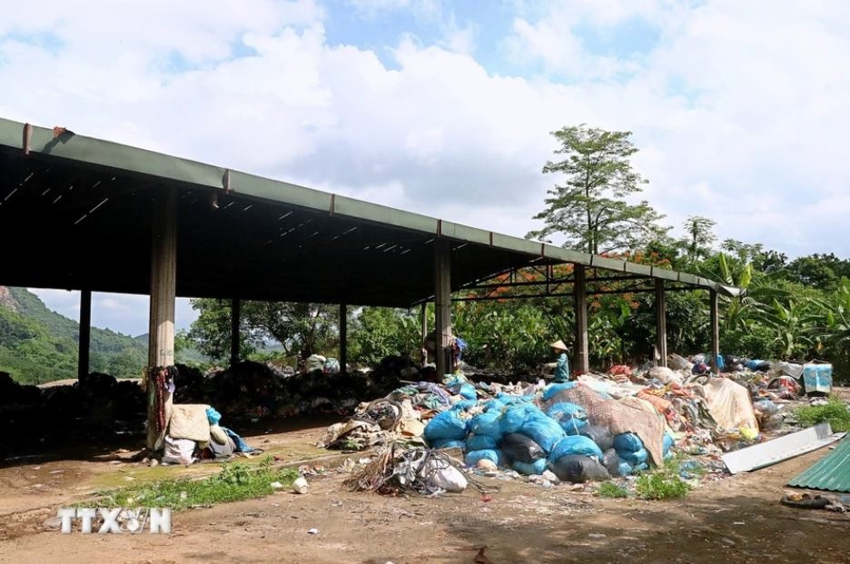Tan Lac Hoa Binh anh 2