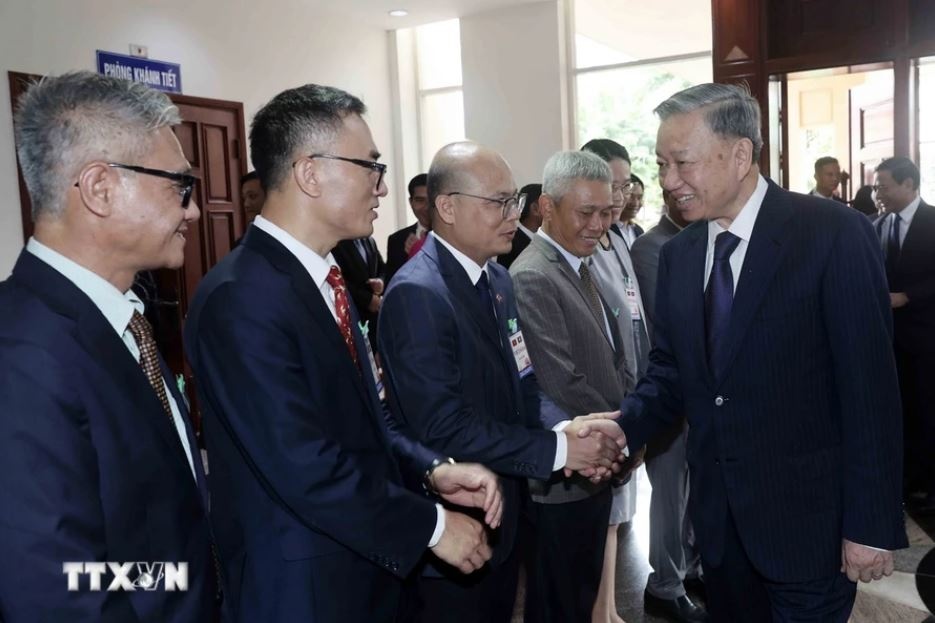 Chu tich nuoc To Lam anh 12