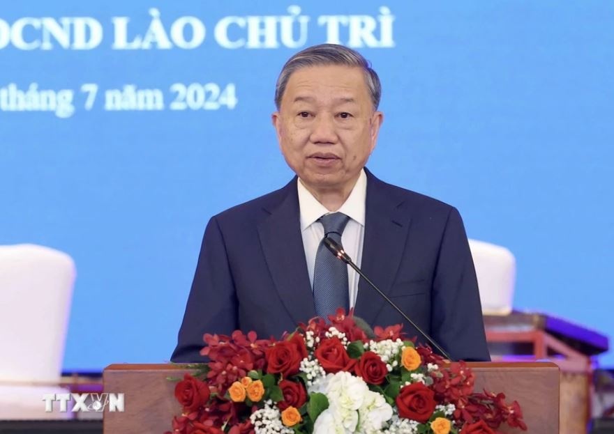 Chu tich nuoc To Lam anh 3