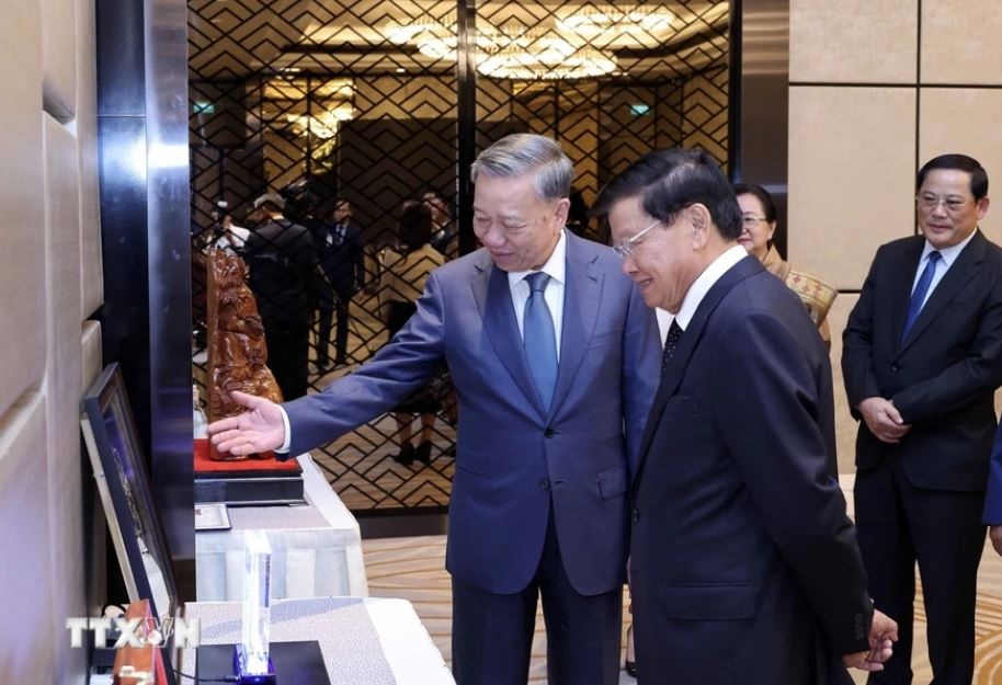 Chu tich nuoc To Lam anh 4