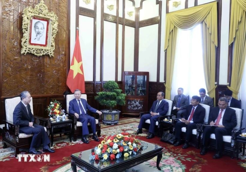 Chu tich nuoc To Lam anh 3