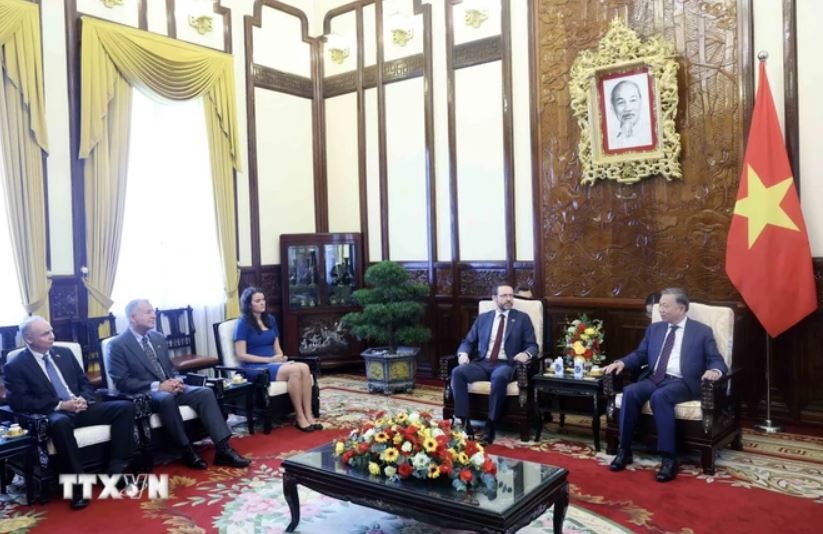 Chu tich nuoc To Lam anh 6