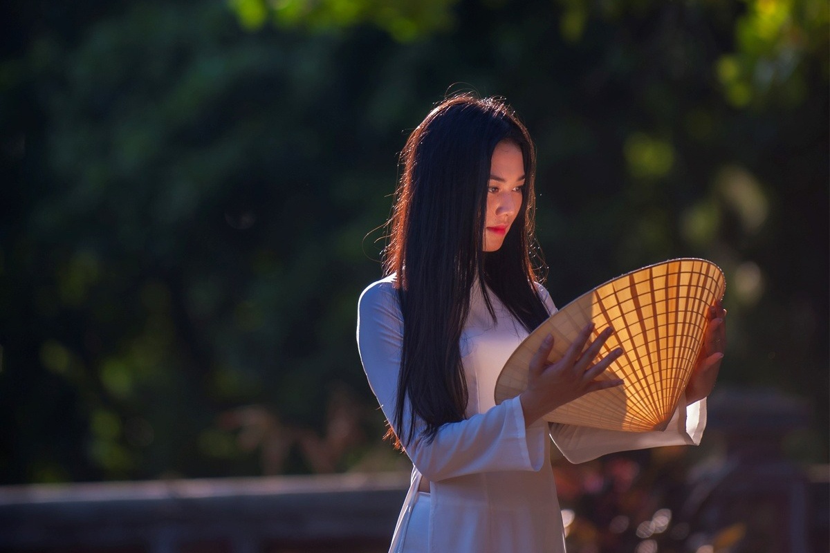 Hon Hue tru ngu trong nhung khu vuon co hinh anh