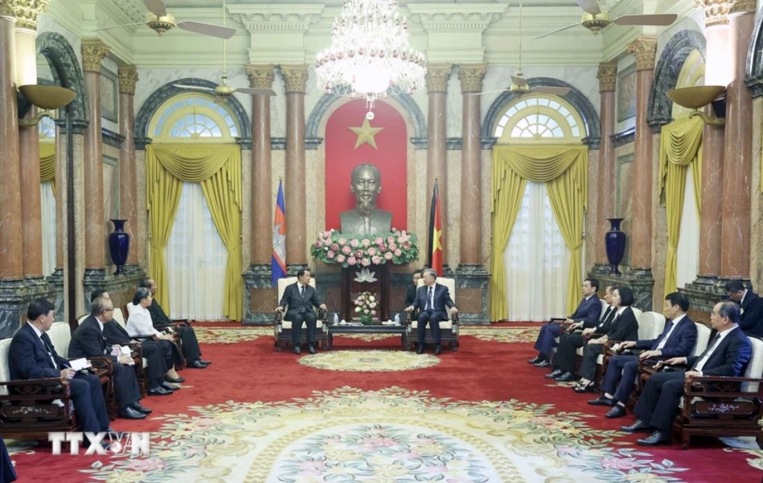 Chu tich nuoc To Lam anh 5