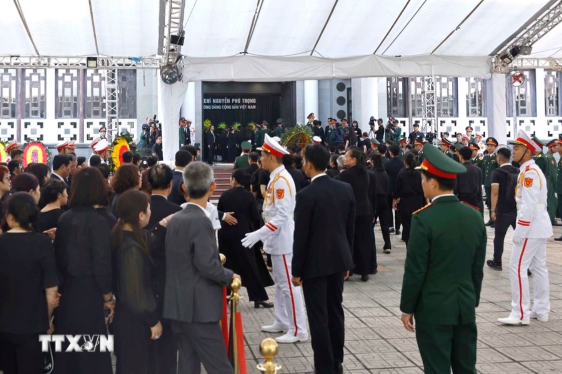 Nguyen Phu Trong anh 7