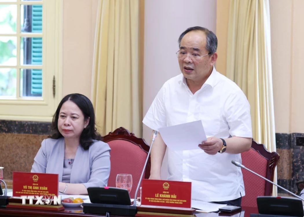 Chu tich nuoc To Lam anh 2