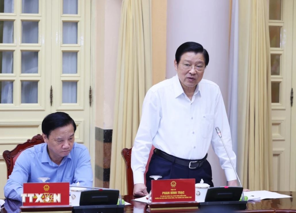 Chu tich nuoc To Lam anh 3