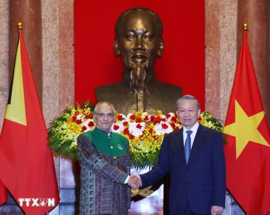 Chu tich nuoc To Lam anh 5