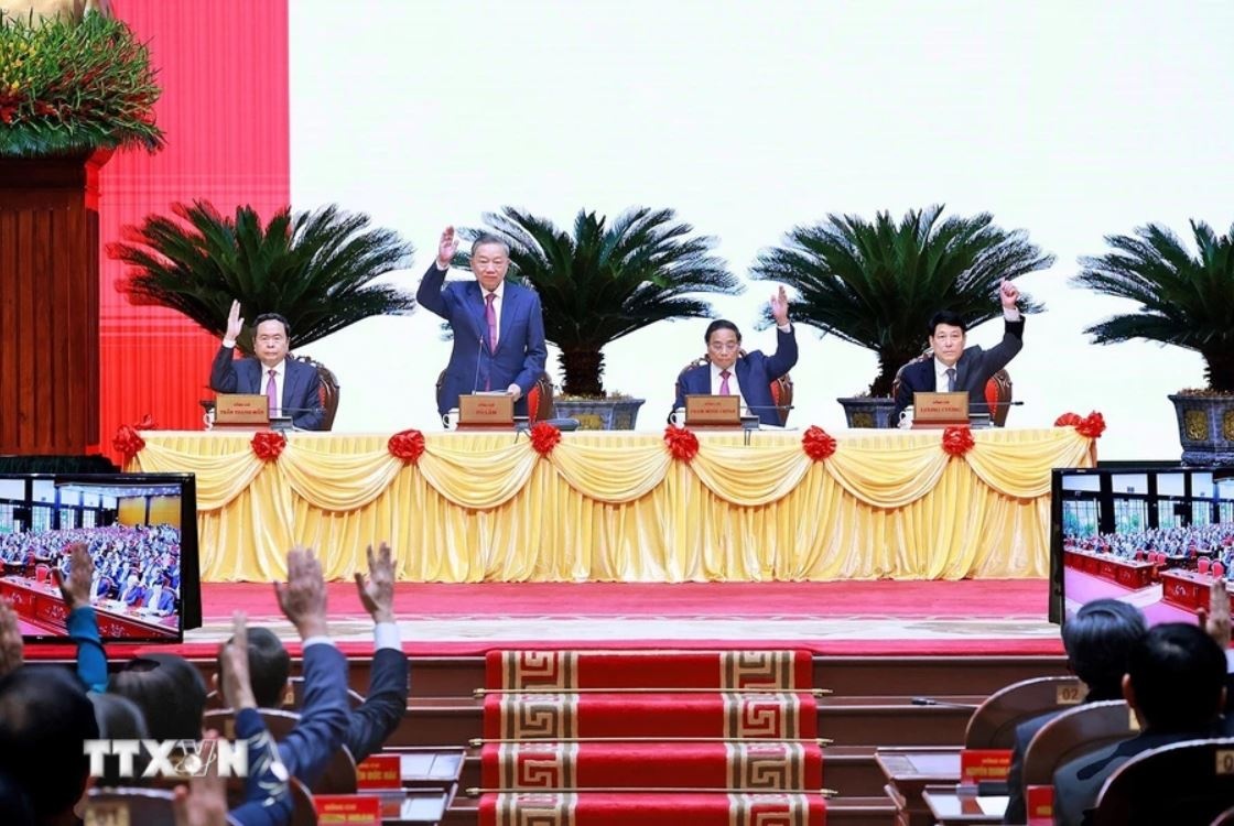 Hoi nghi BCH Trung uong anh 2