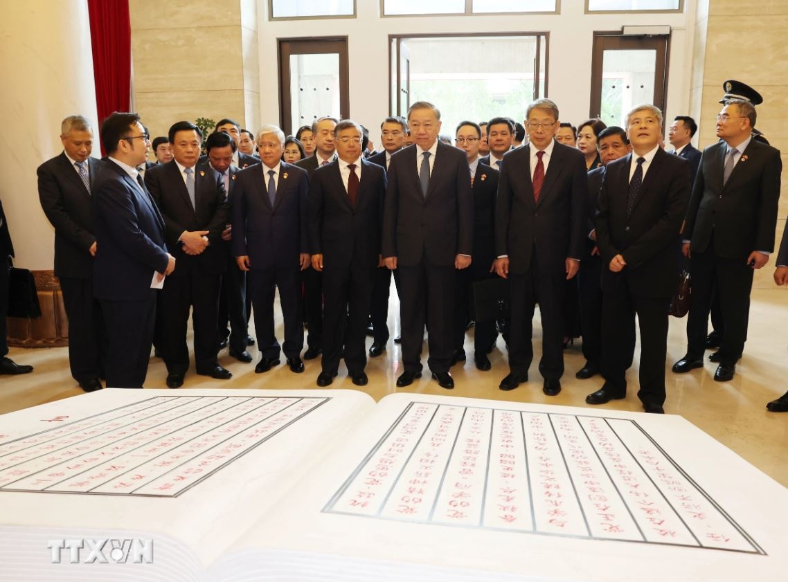 Tong Bi thu To Lam anh 4