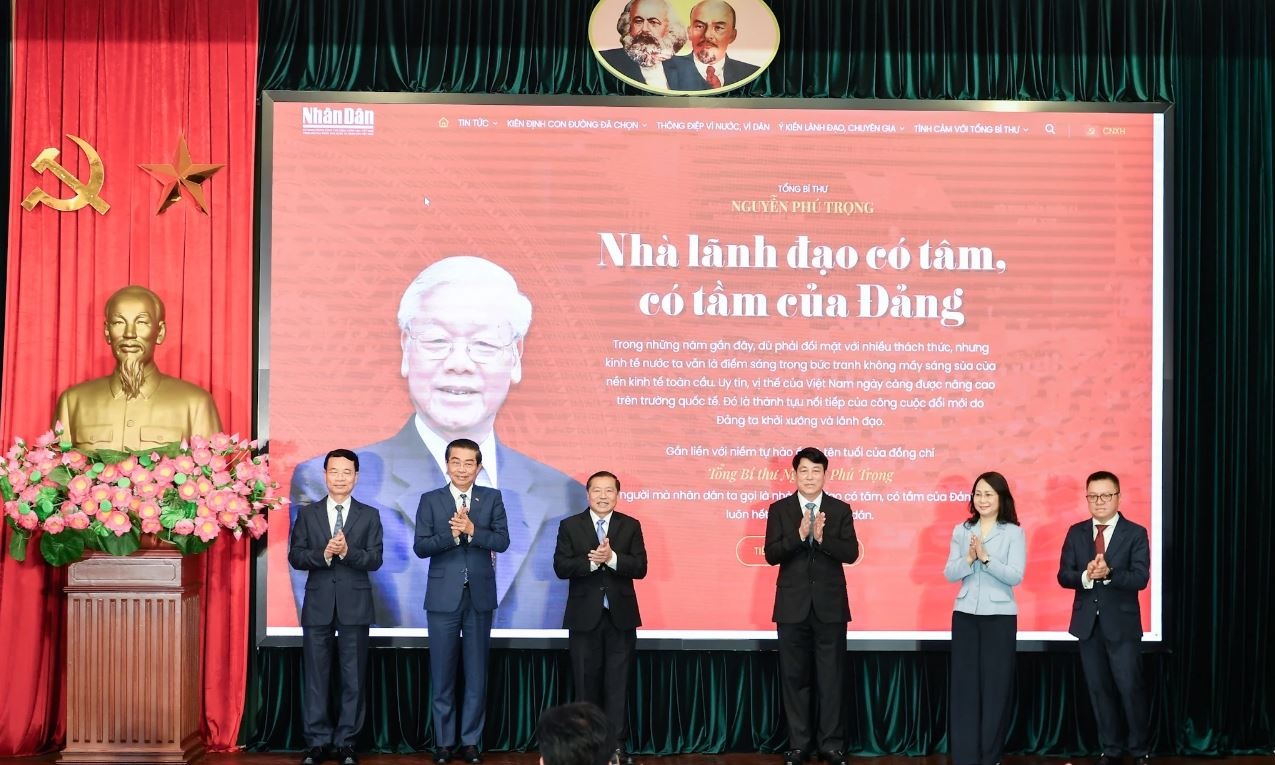 Khai truong trang thong tin dac biet ve Tong Bi thu Nguyen Phu Trong hinh anh