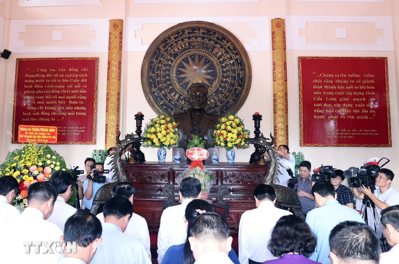 Tran Thanh Man anh 4