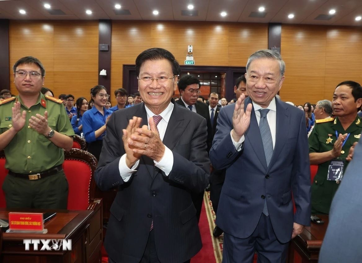 To Lam Thongloun Sisoulith anh 4