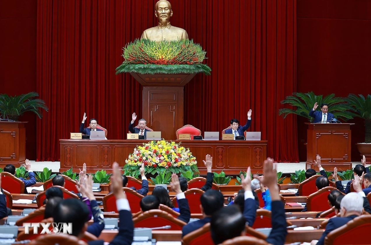 Hoi nghi Trung uong 10 anh 2