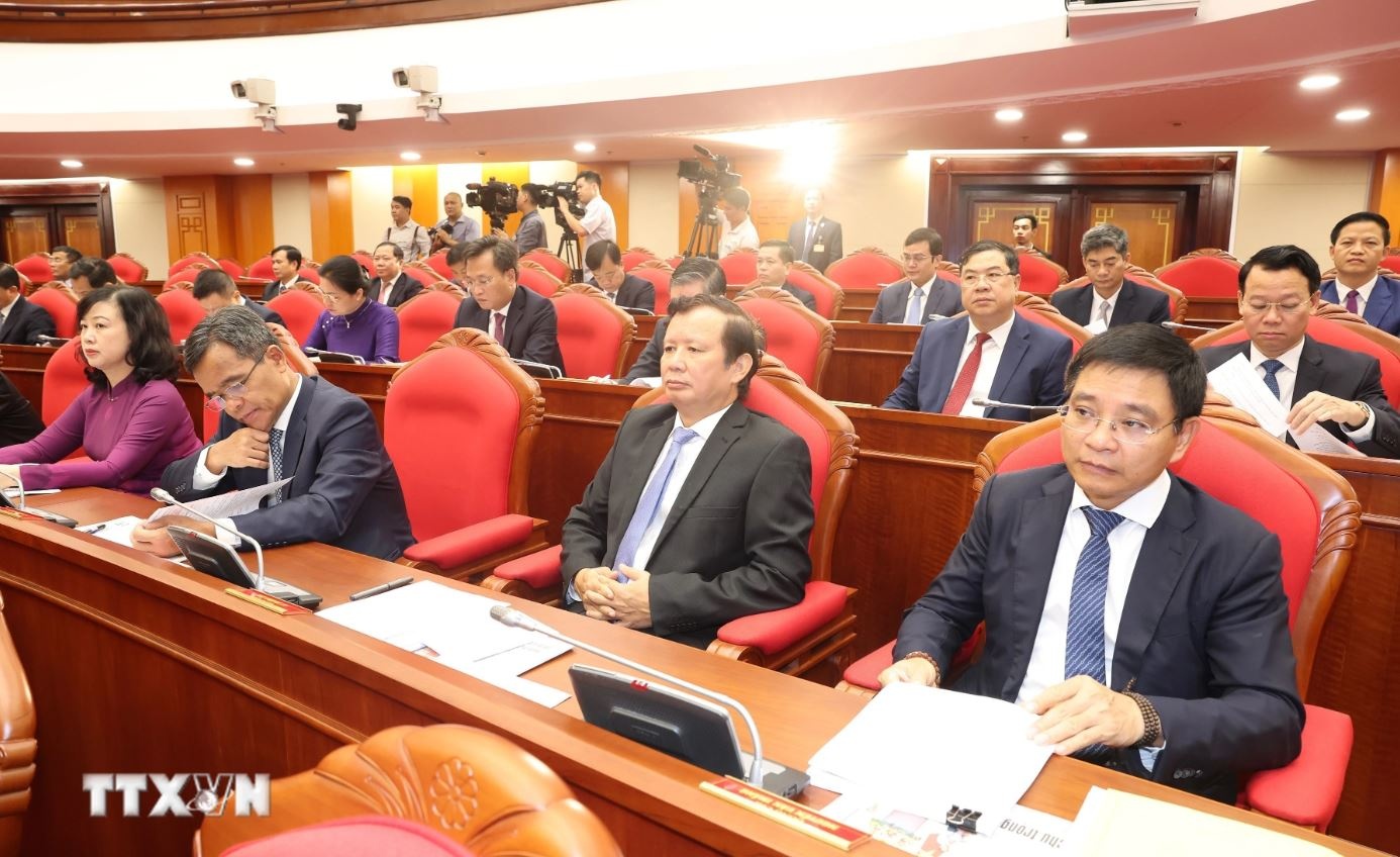 Hoi nghi Trung uong 10 anh 16