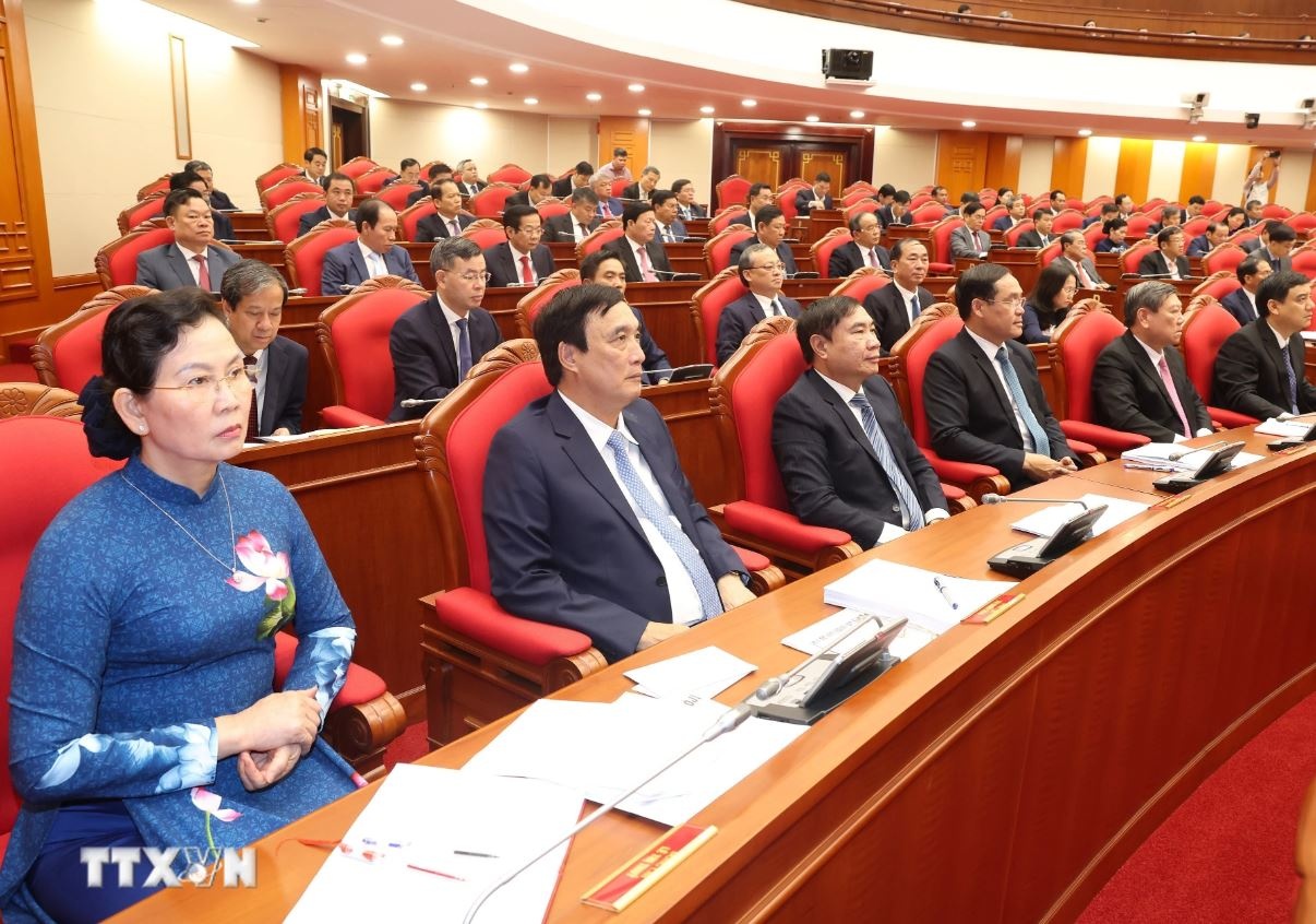 Hoi nghi Trung uong 10 anh 17