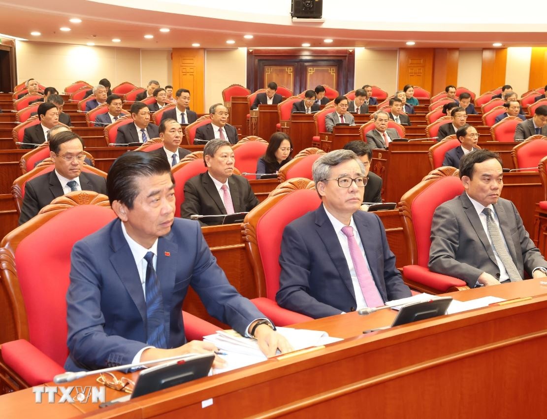 Hoi nghi Trung uong 10 anh 18