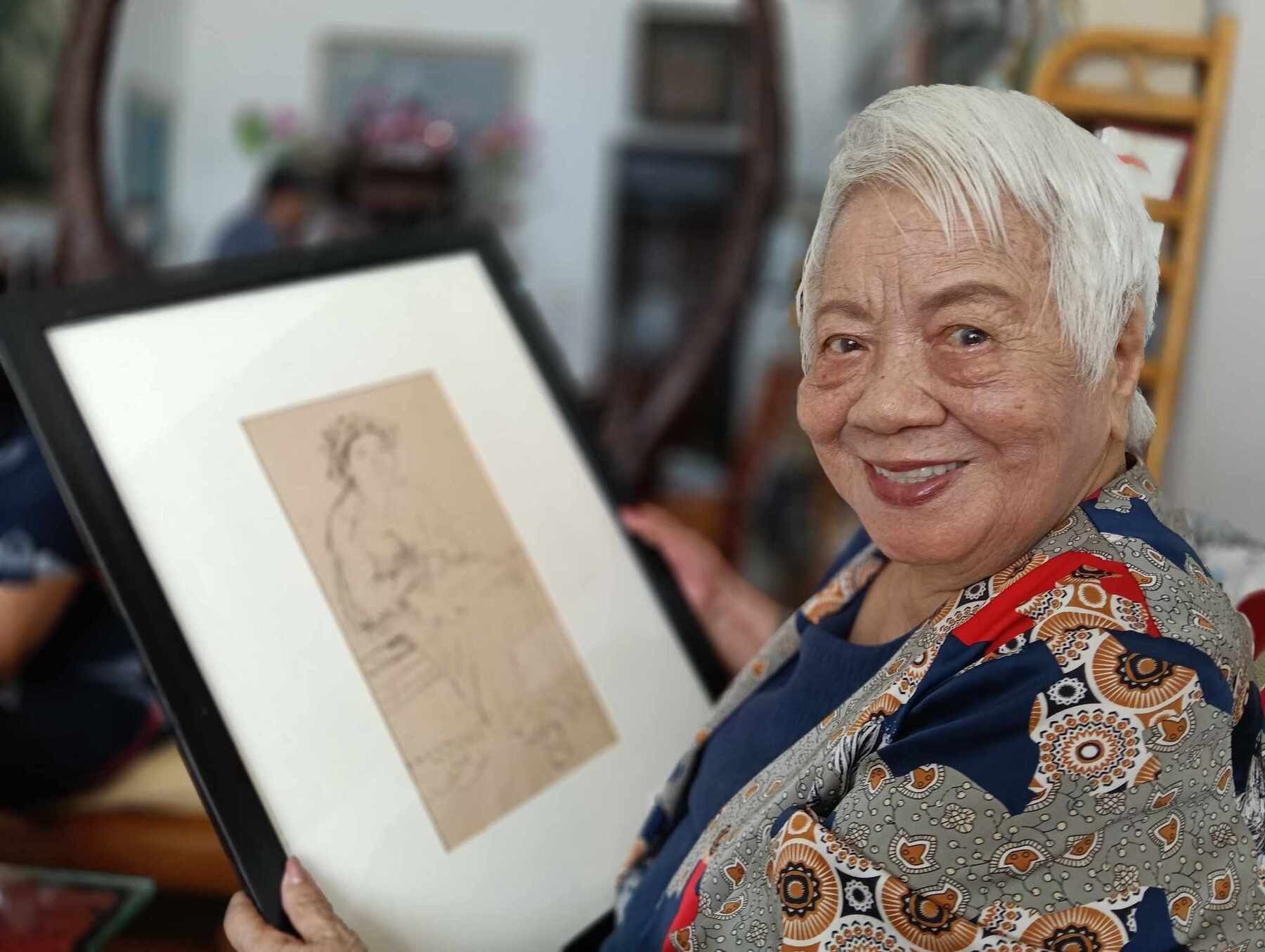 Nguoi phu nu 95 tuoi viet sach trong 20 ngay hinh anh