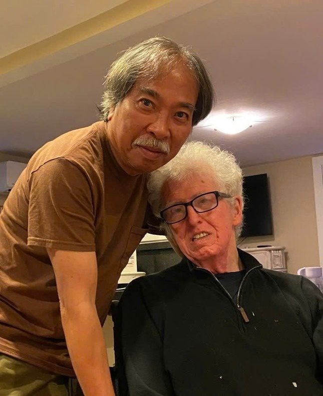 Huan chuong huu nghi anh 1