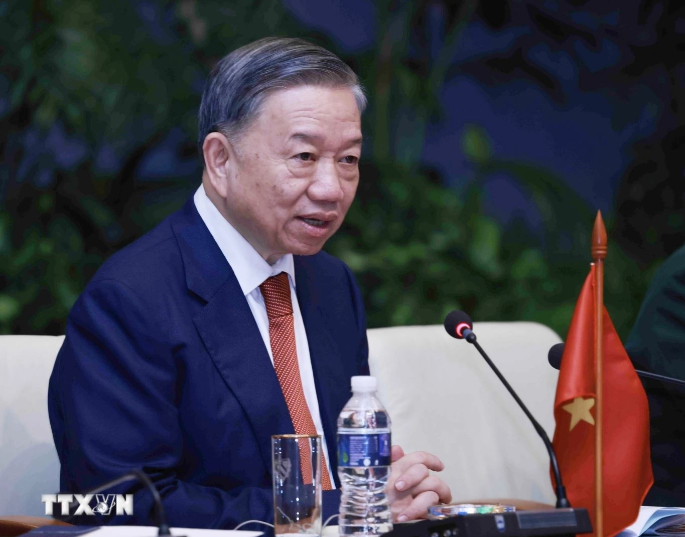 Tong Bi thu, Chu tich nuoc hoi dam voi Bi thu thu nhat, Chu tich Cuba hinh anh