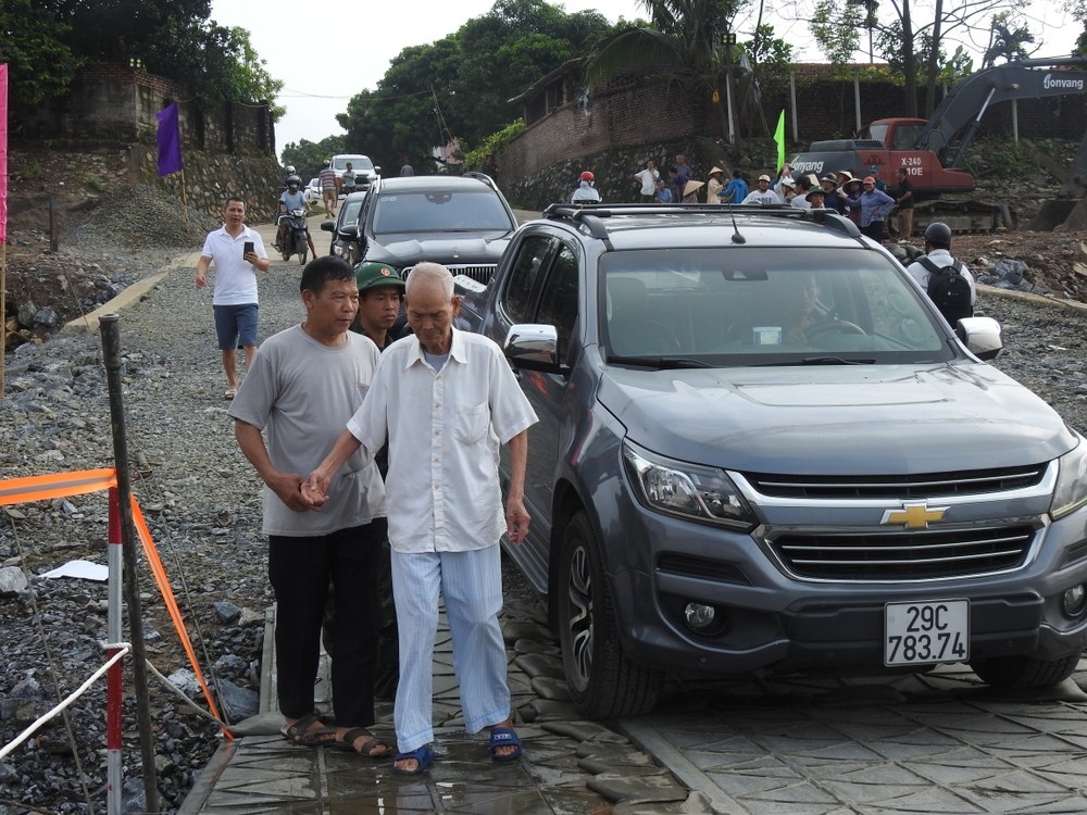 cau phao Phong Chau anh 8