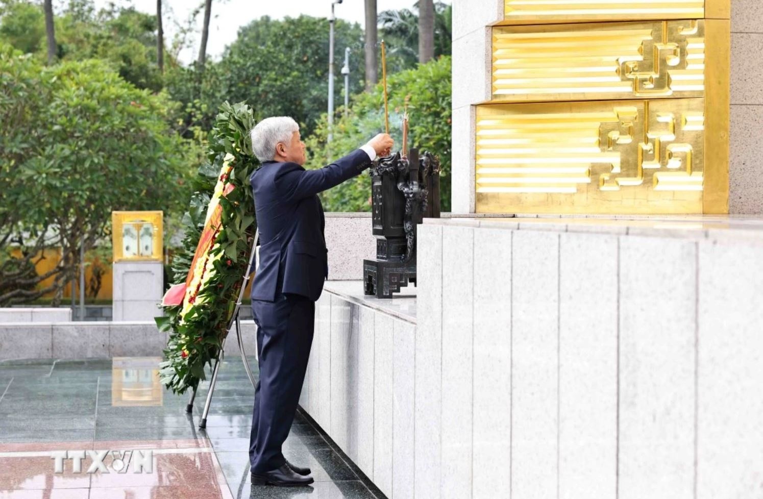 Mat tran To quoc anh 9