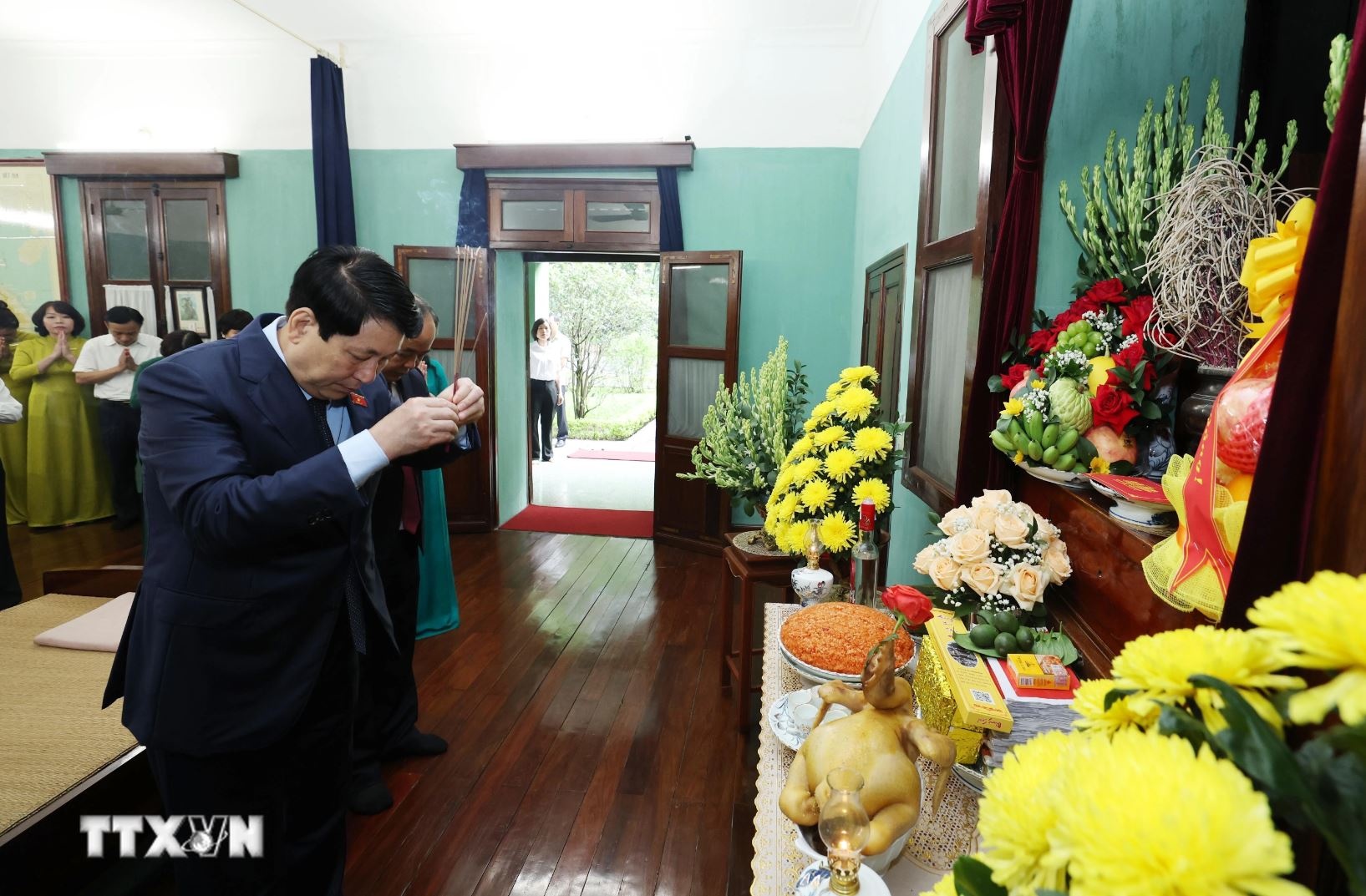 Luong Cuong Chu tich nuoc anh 2