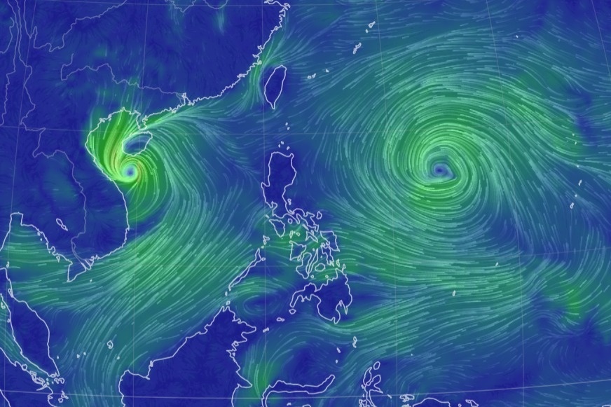 Bao Tra Mi se do bo mien Trung, bao Kong-rey manh len hinh anh