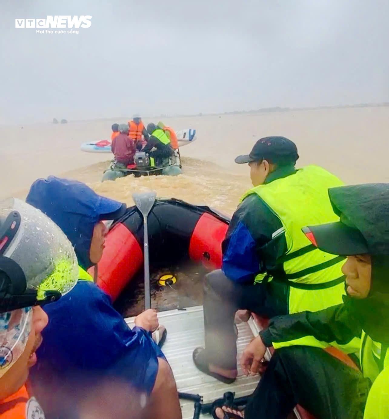 Lu Quang Binh anh 14