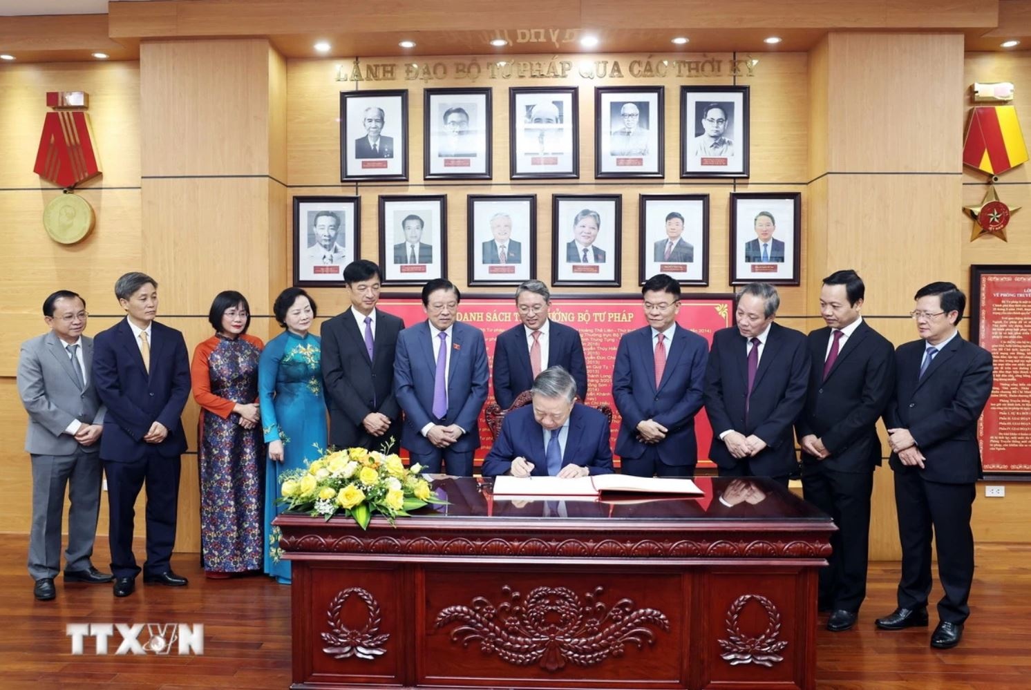 Tong Bi thu To Lam anh 6