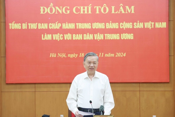 Muc tieu cao nhat cua dan van giai doan cach mang moi la vi dan hinh anh