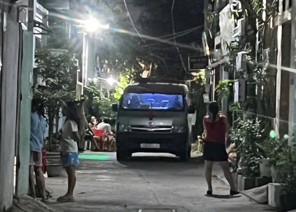 Phat hien 2 vo chong tu vong nhieu ngay trong phong tro o TP.HCM hinh anh