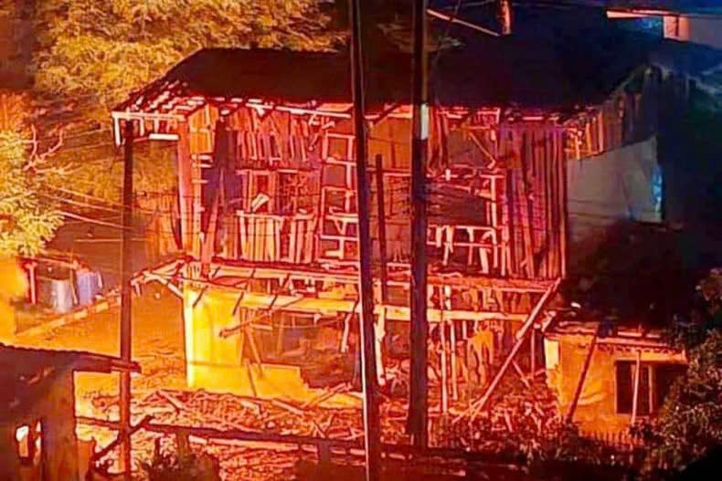 Danh bom tai le hoi thuong nien o Thai Lan, nhieu nguoi thiet mang hinh anh