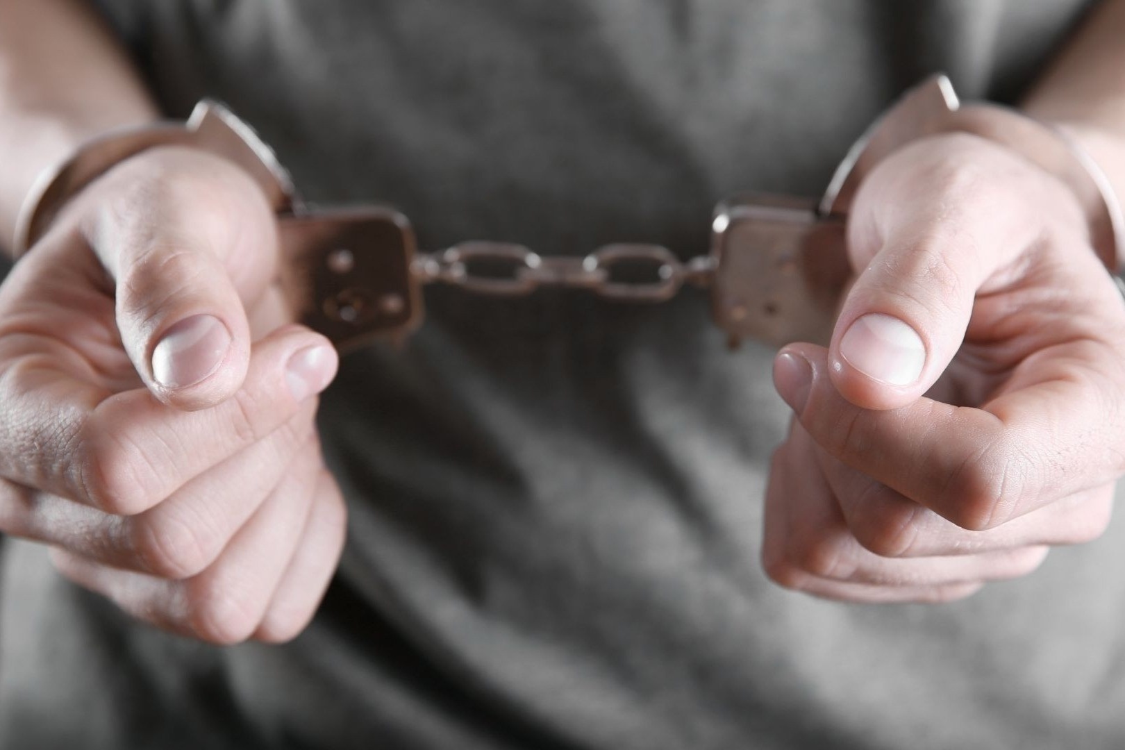 Cai ket sau cuoc ruot duoi, truy sat cua nhom 21 thanh nien hinh anh