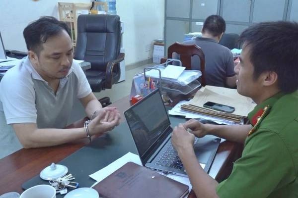 Nhom lua dao tien ao da cap chiem doat gan 4 ty dong cua 200 nan nhan hinh anh