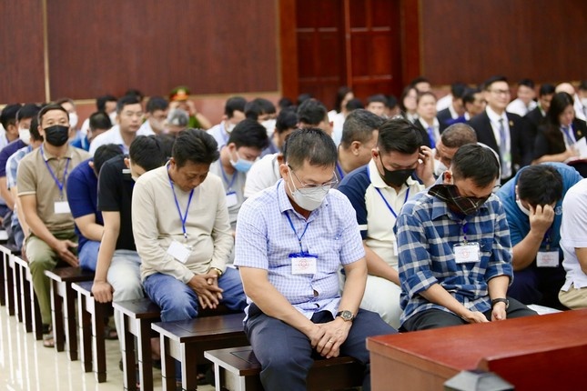 Toa an xem xet don khang cao cua 139 bi cao trong 'dai an dang kiem' hinh anh