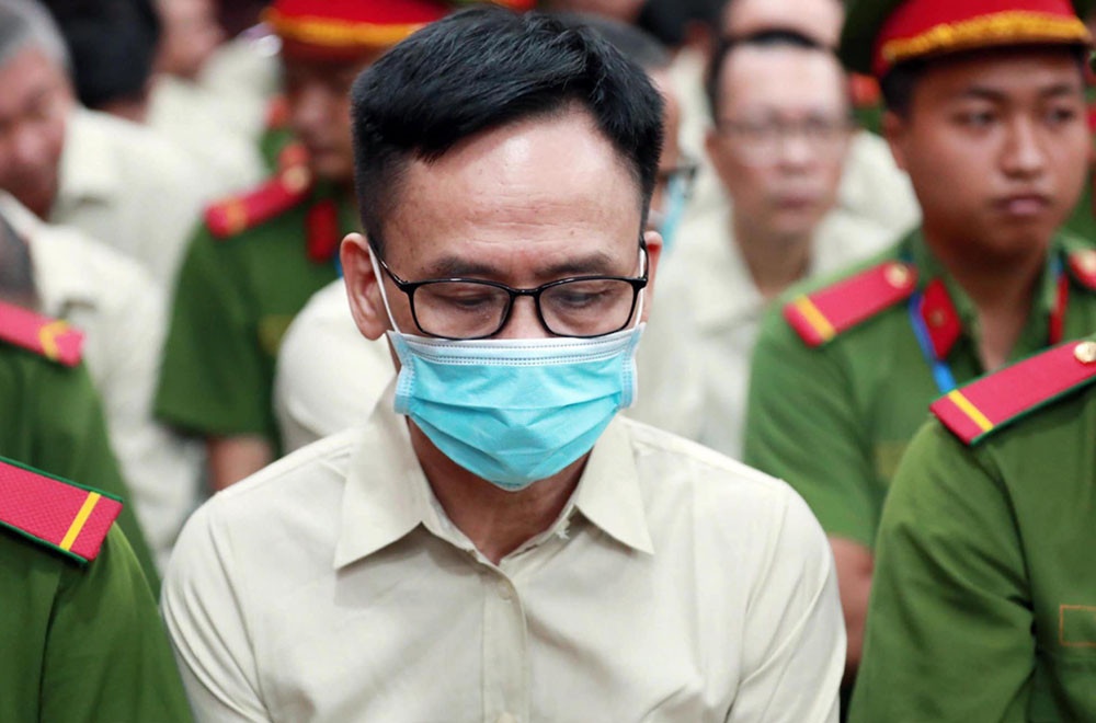 Hai cuu Cuc truong Cuc Dang kiem tiep tuc hau toa hinh anh