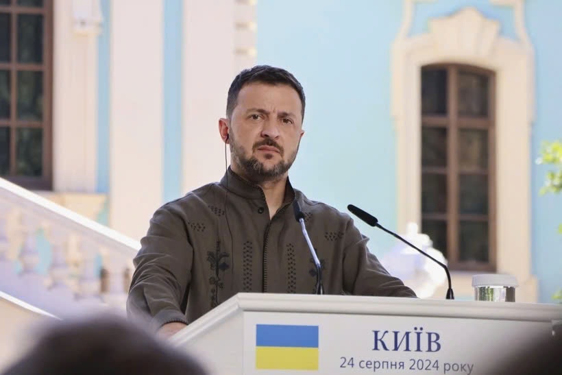 Ukraine goi y ong Trump ve lay 300 ty USD tai san Nga de mua vu khi hinh anh