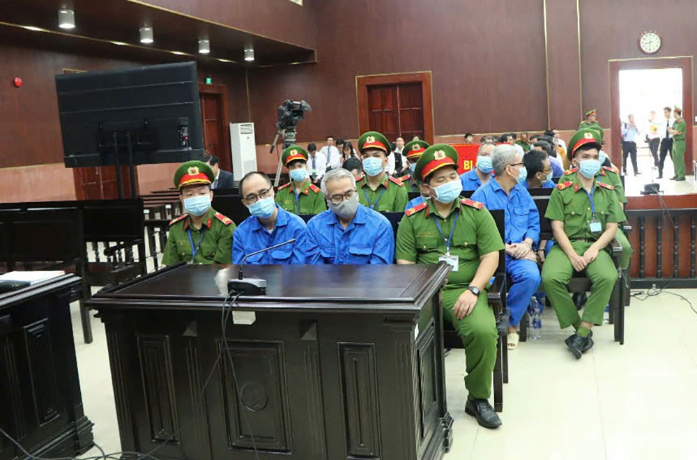 Cuc Dang kiem,  Giam an tu anh 2