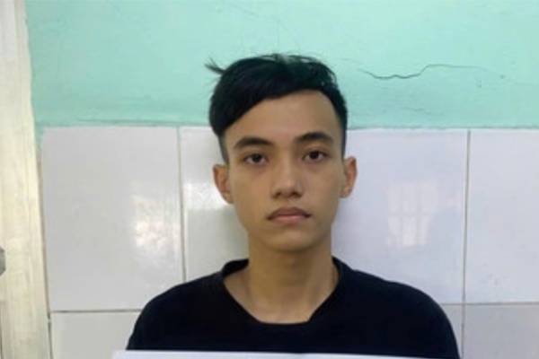 Hang chuc CSGT vay bat ke cuop tren cao toc o TP.HCM hinh anh