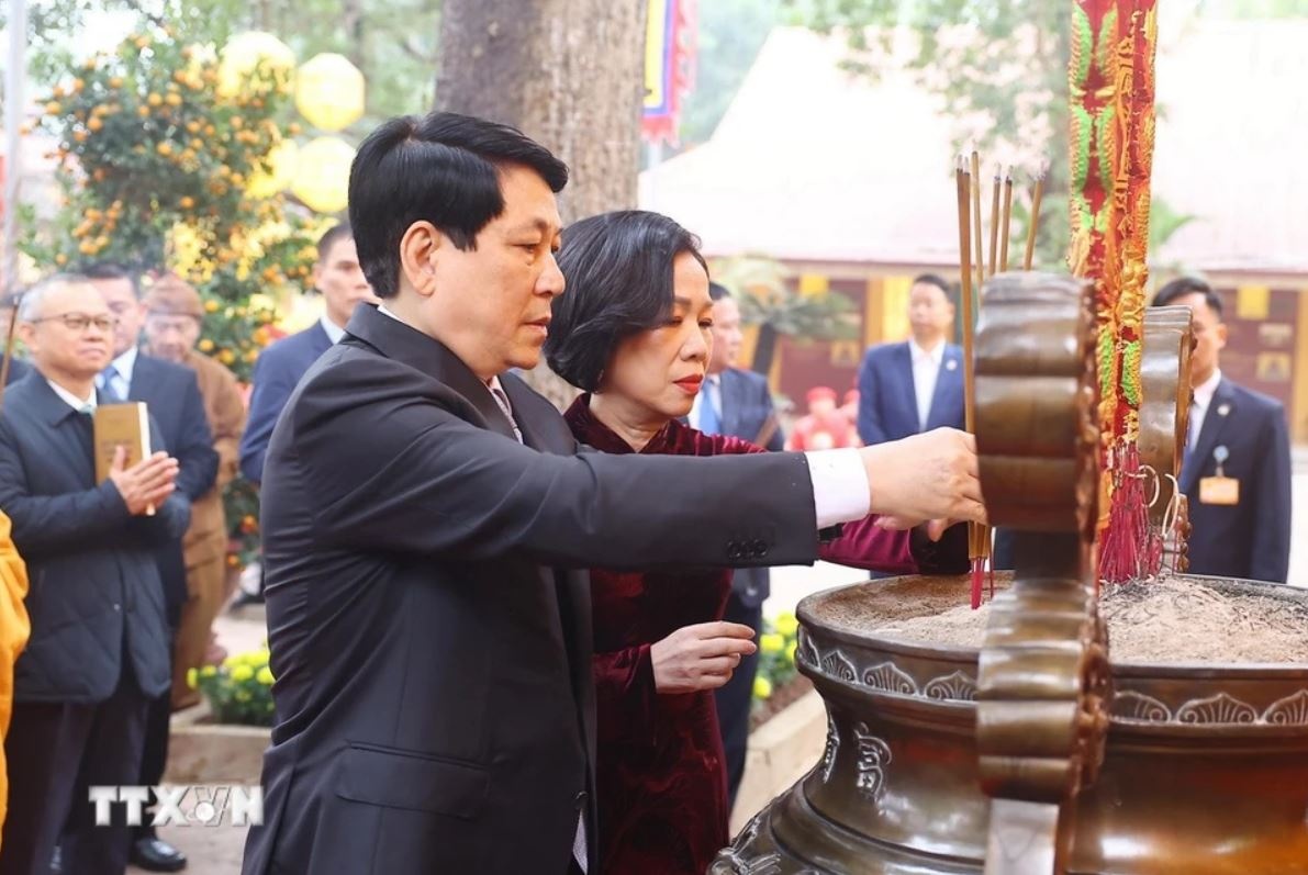 Chu tich nuoc Luong Cuong anh 4