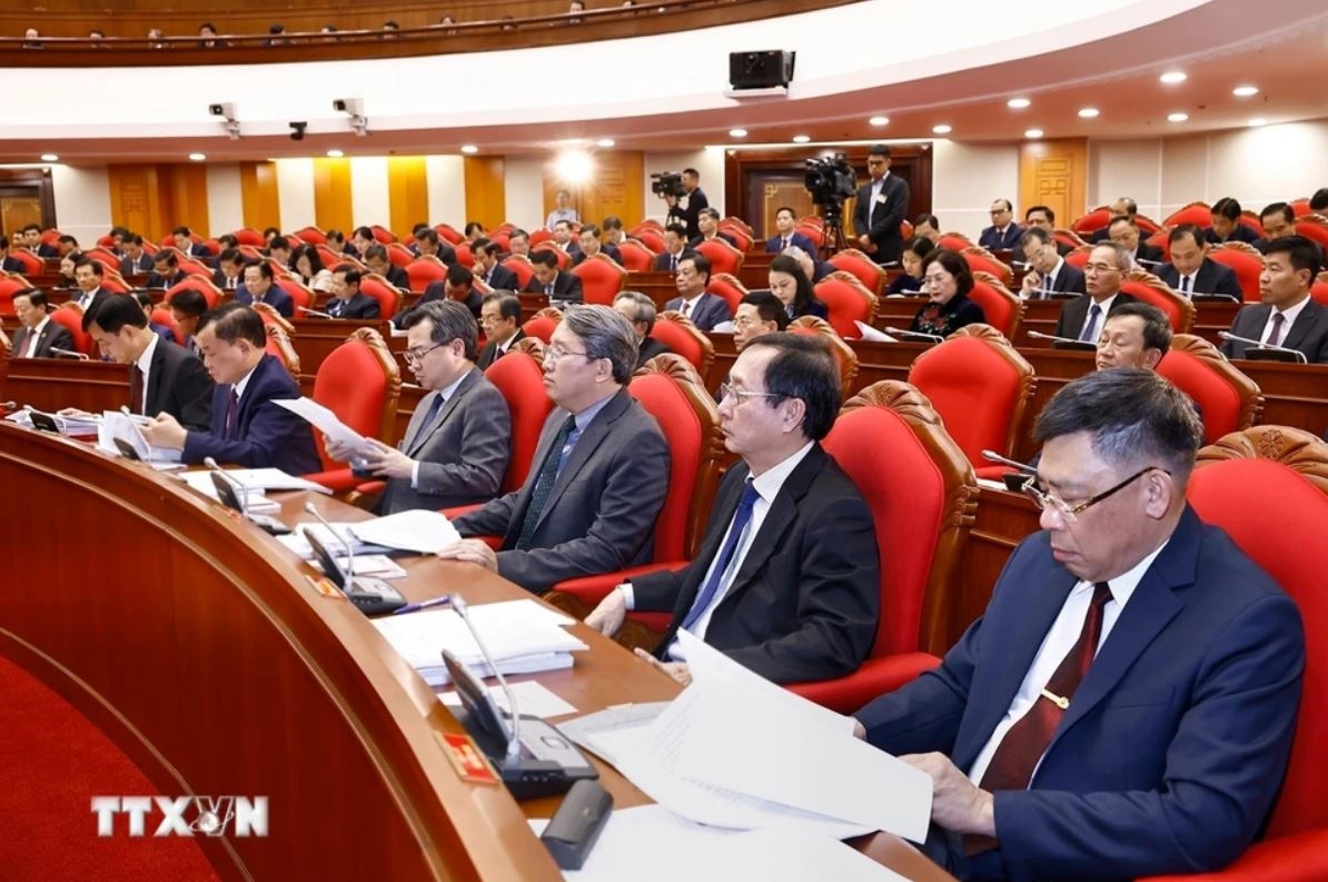 Hoi nghi Trung uong XIII anh 12