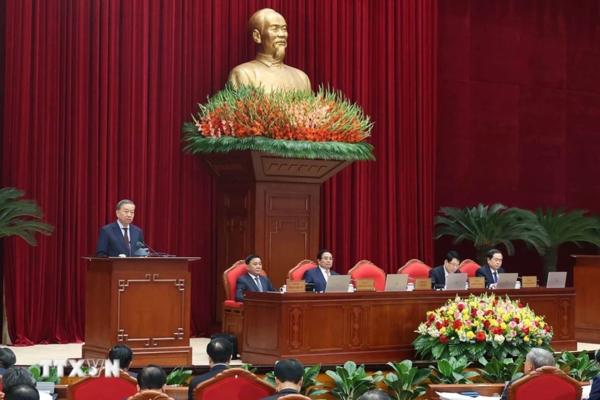 Hoi nghi Trung uong XIII anh 5