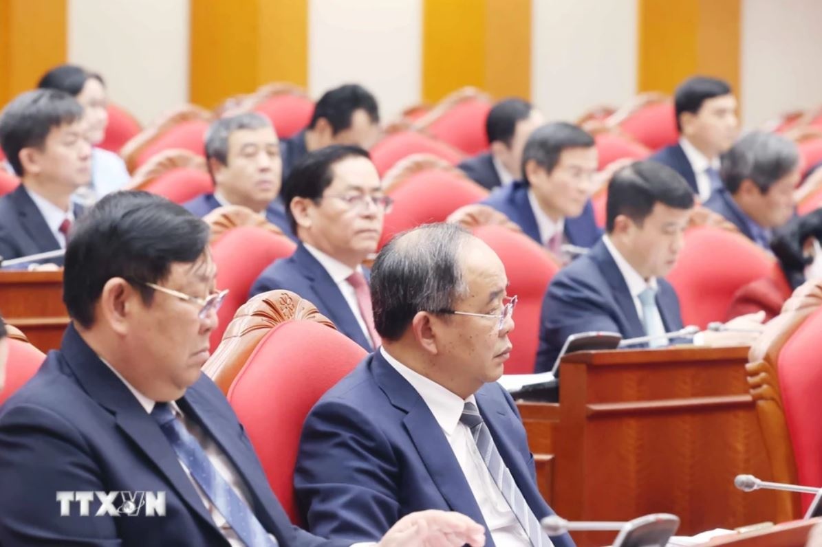 Hoi nghi Trung uong XIII anh 6