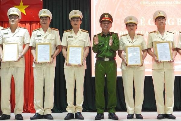 Da Nang giai the cong an quan, huyen tu ngay 1/3 hinh anh