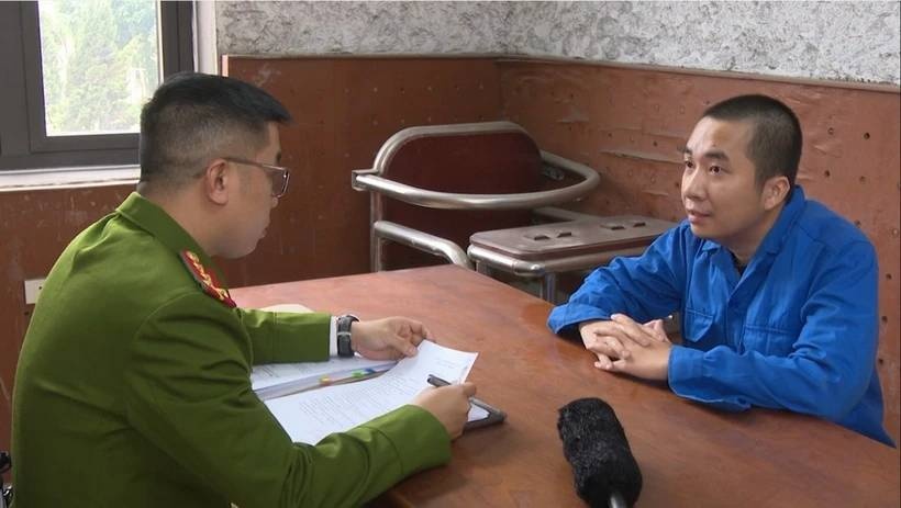 Chiếm đoạt tài sản,  Nhiều phụ nữ ảnh 1 Chiem doat tai san,  Nhieu phu nu anh 1