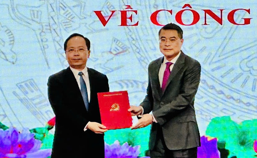 Thu truong Giao thong Van tai Nguyen Duy Lam lam Bi thu Ha Tinh hinh anh